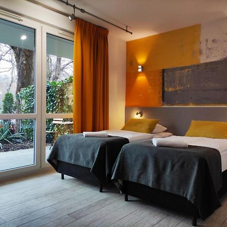 La Petite Apartments Гданск Екстериор снимка