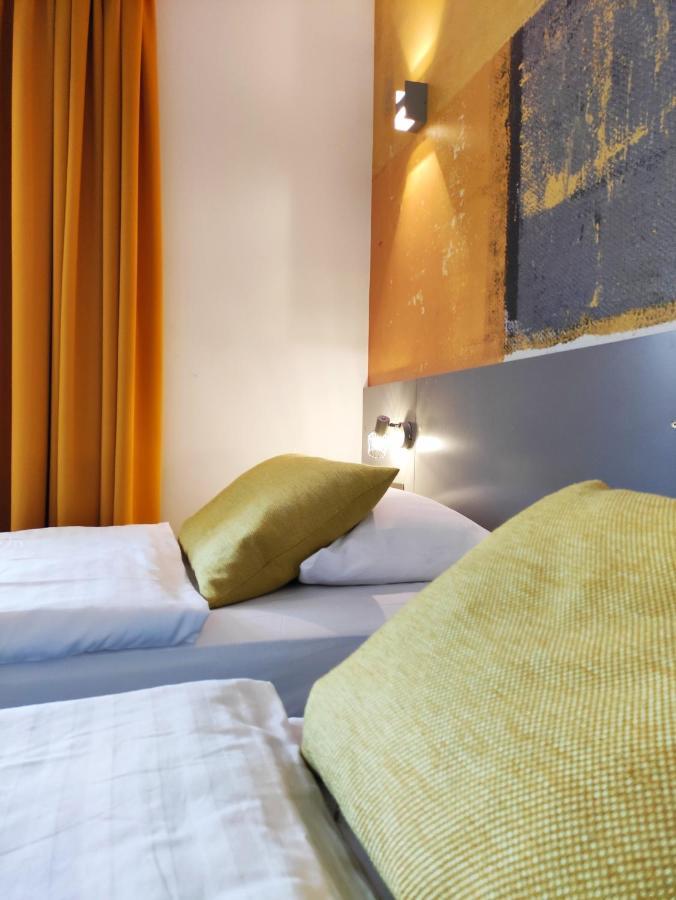 La Petite Apartments Гданск Екстериор снимка