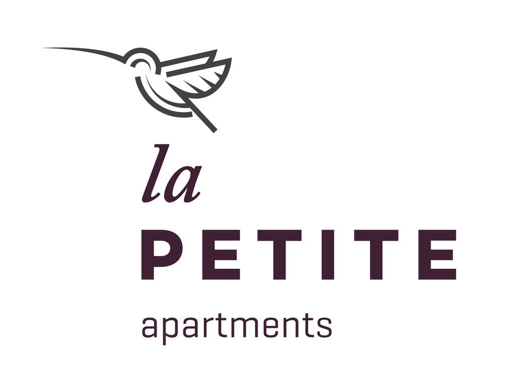 La Petite Apartments Гданск Екстериор снимка