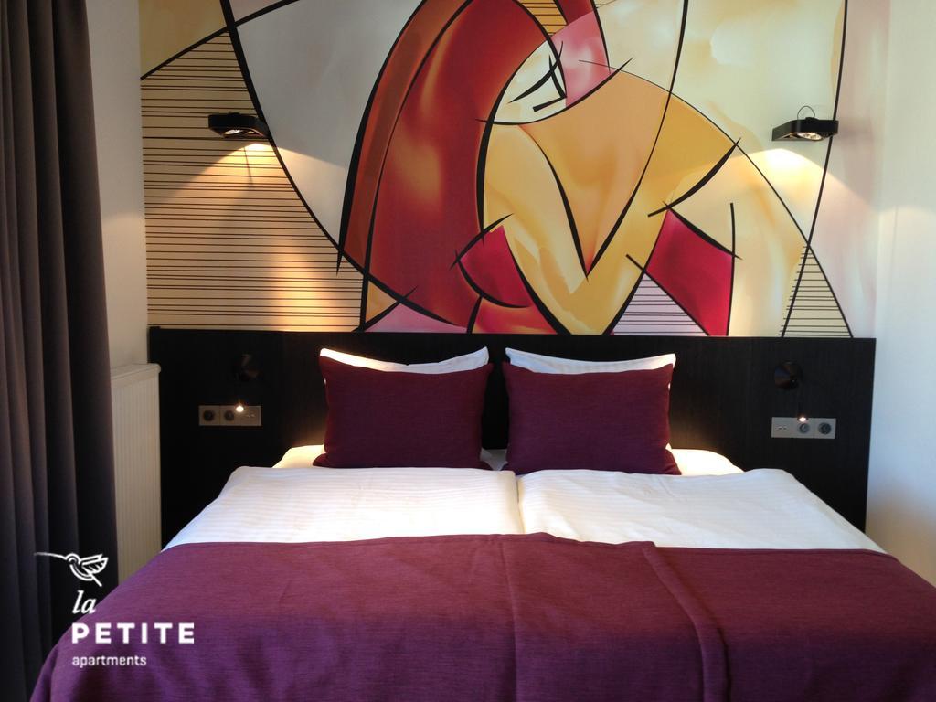 La Petite Apartments Гданск Стая снимка